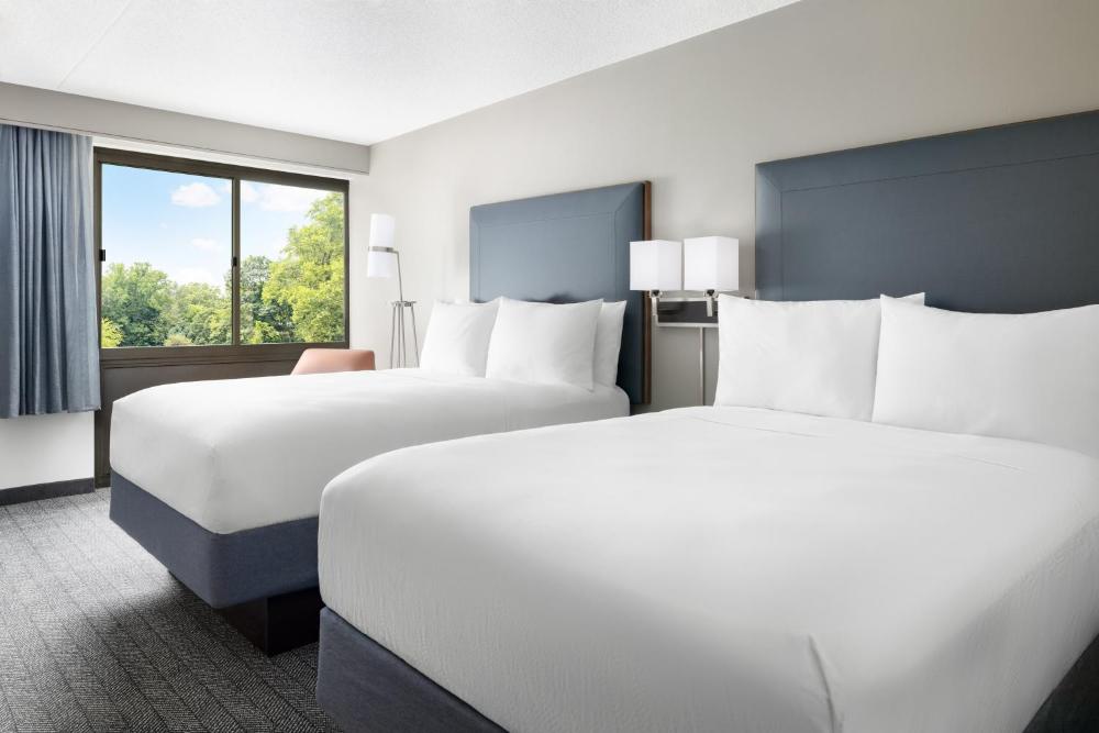 Double Room with 2 Double Beds interior